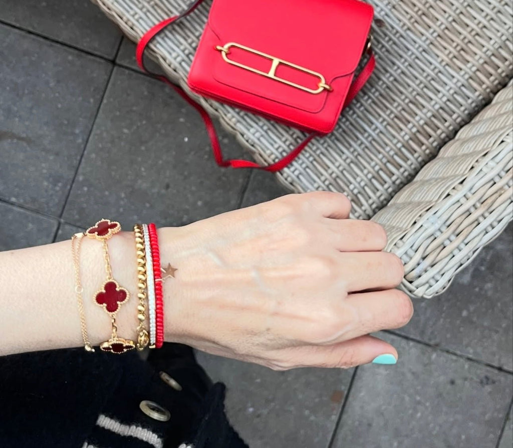 Clover Bracelet Carnelian Gemstone Four Leaf Flower 18k Gold