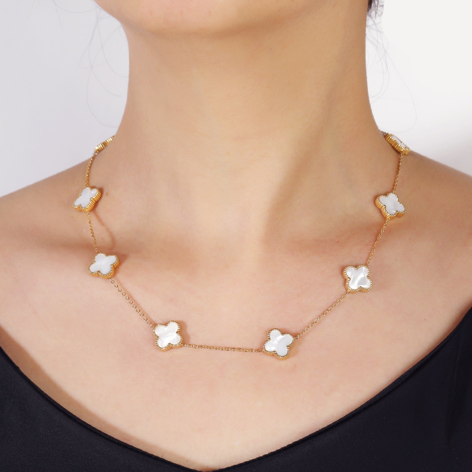 Clover Necklace 10 Motifs Black Onyx Stone 18k Gold Four Leaf Clover