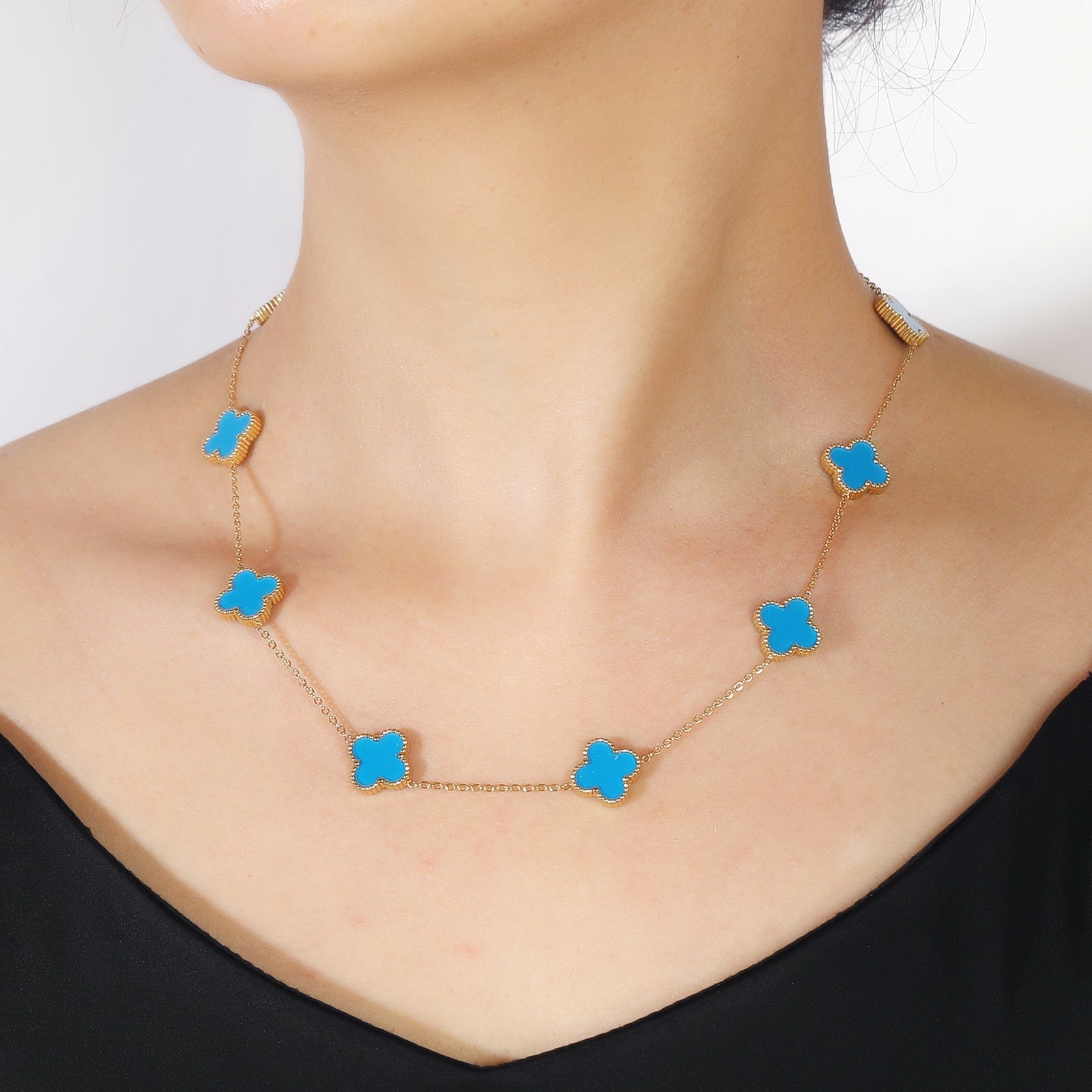 Clover Necklace 10 Motifs Ocean Blue 18k Gold Four Leaf Clover