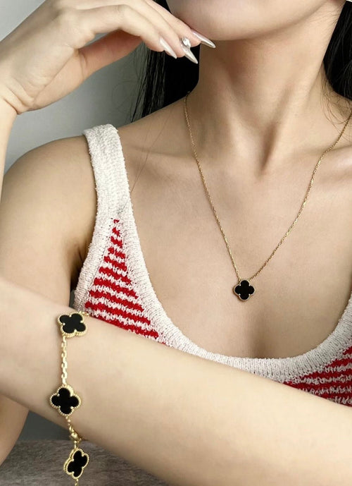 Clover Bracelet Onyx Gemstone Four Leaf Flower 18k Gold Charm Bracelet