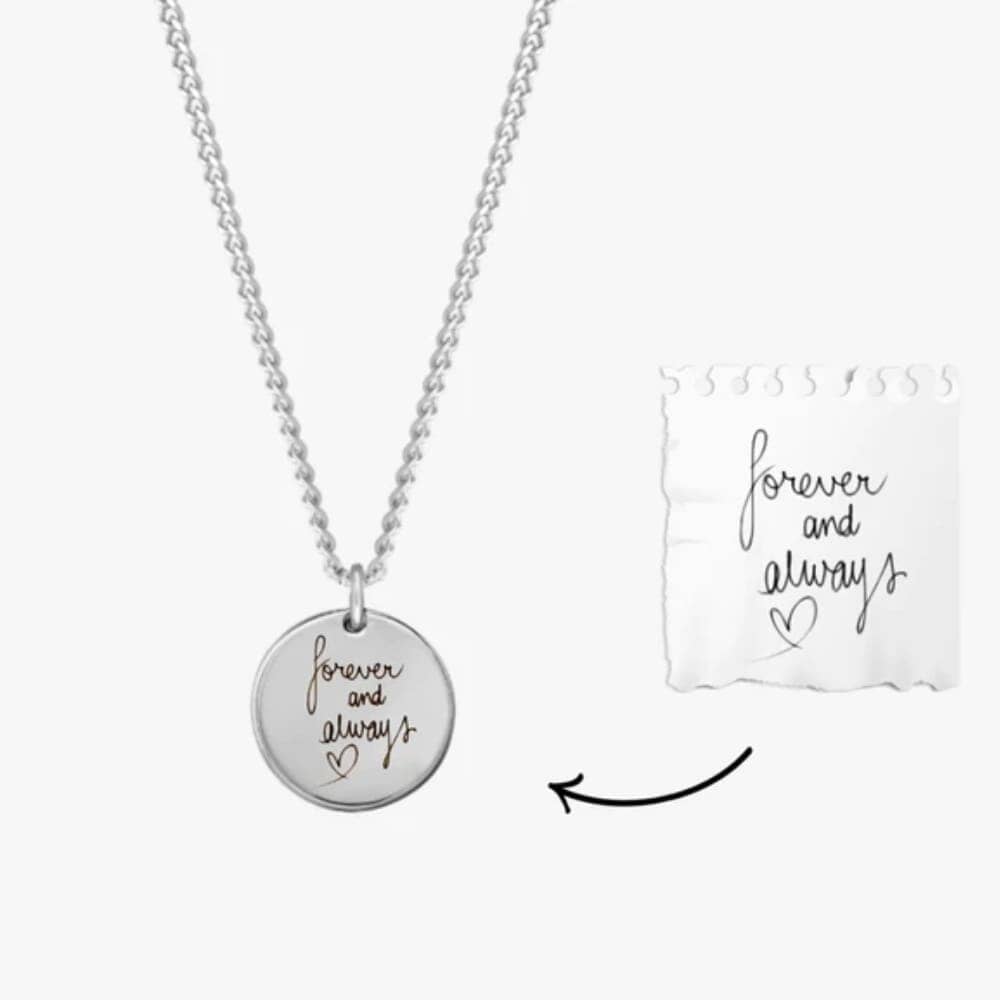 Necklace with personalised engraving